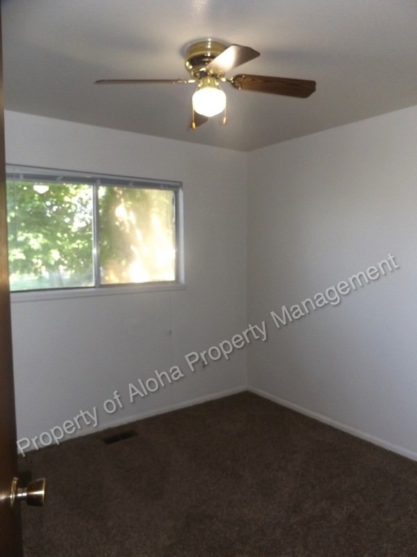 Charming 2 Bedroom 1 Bath off of Allumbagh in Boise! property image