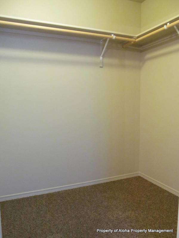 Spacious 2 Bedroom 2 Bath Upper Unit Off Of Pine in Meridian! property image