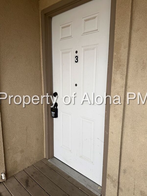 Comfy 2 Bedroom 2 Bathroom off of Pine in Meridian! property image