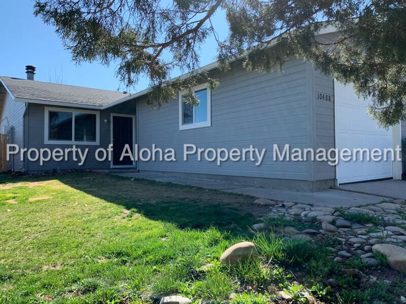 2 Bed 1 Bath Duplex off 5 Mile!! property image