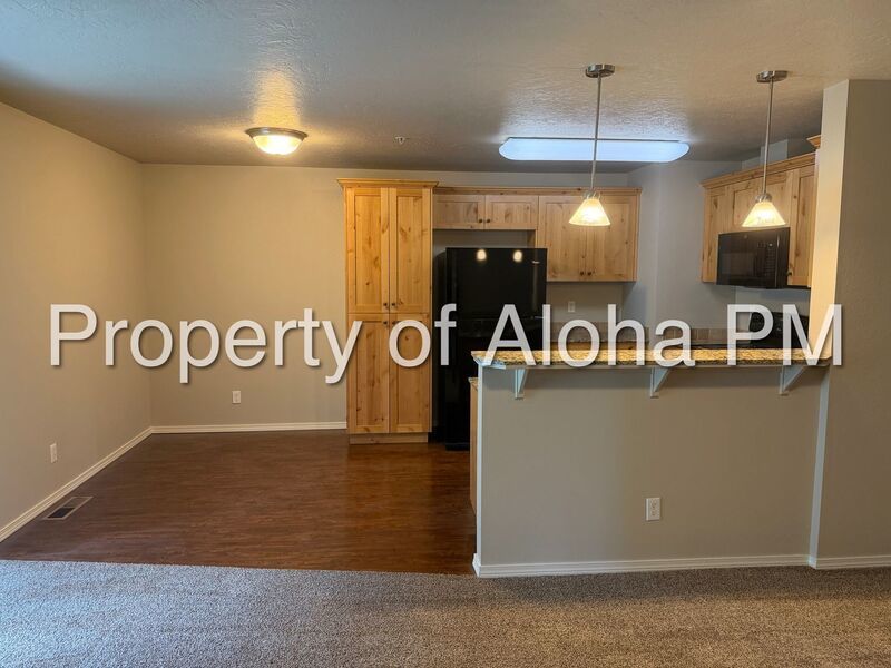 Nice 3 Bedroom 2 Bath Off Of Pine in Meridian! property image