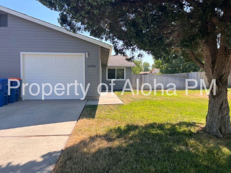 Charming 2-Bedroom Duplex with Fenced Yard in South Boise! property image