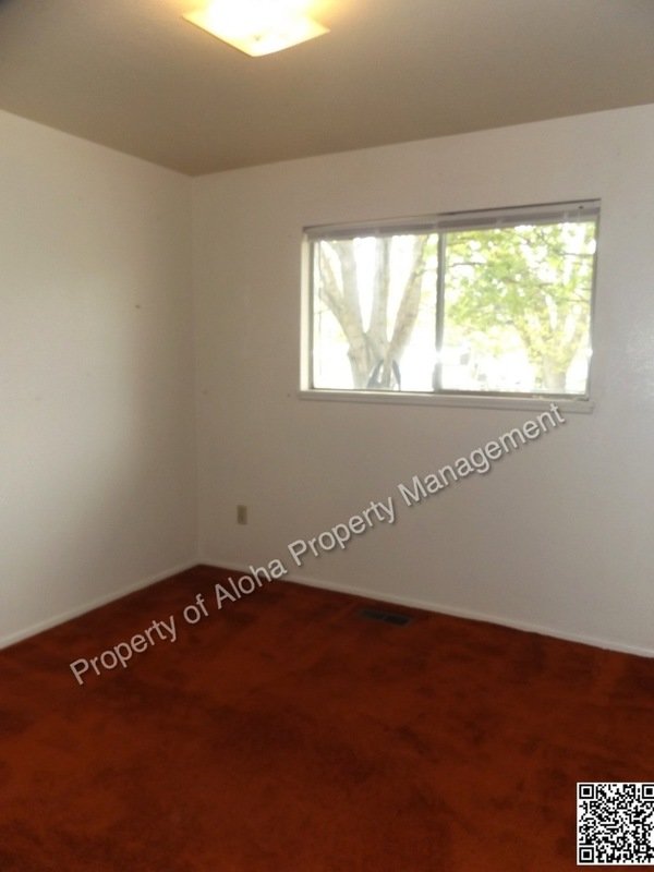 Charming 2 Bedroom 1 Bath off of Allumbagh in Boise! property image