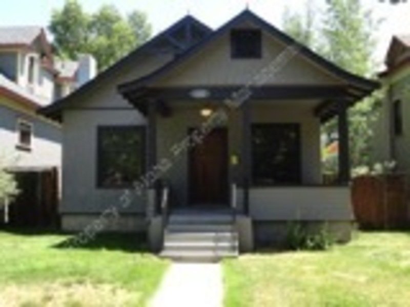 Large 2 Bed & 1 Bath in the North End! property image