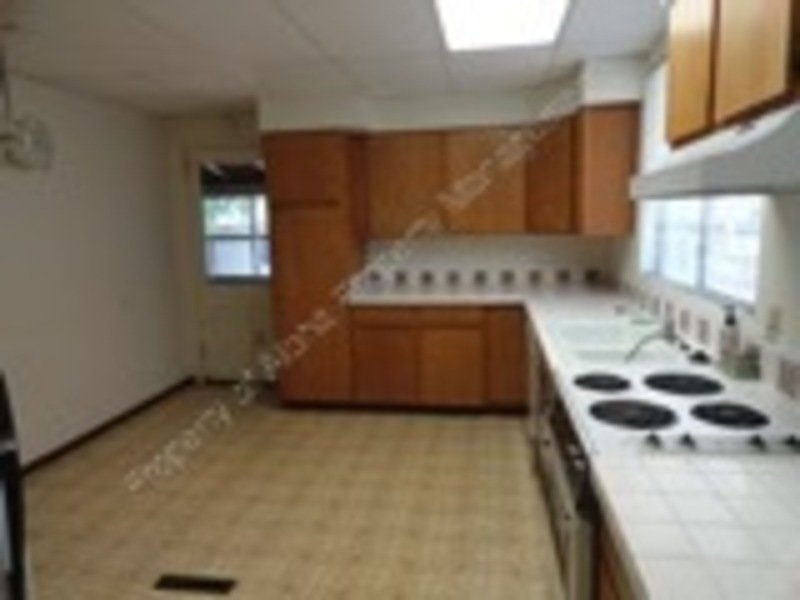 Large 2 Bed & 1 Bath in the North End! property image