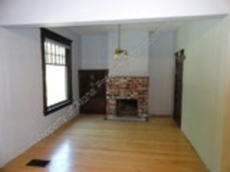 Large 2 Bed & 1 Bath in the North End! property image