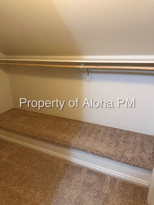Cozy 2 bedroom, 2 bath townhome-style apartment in Nampa property image