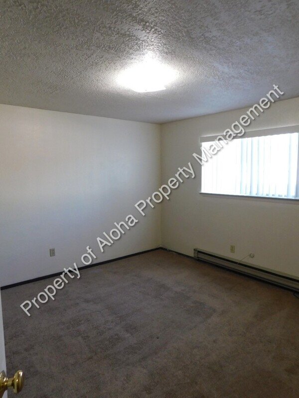 Ideal Location Off of State 2 Bedroom 1 Bathroom! property image