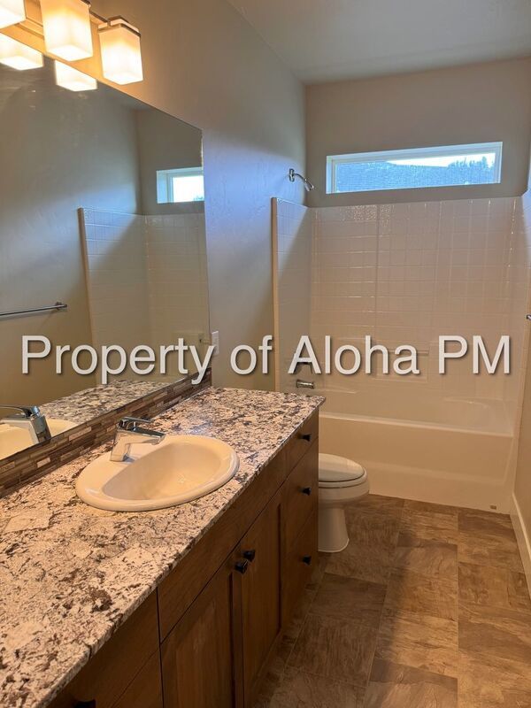 Do not miss out on this beautifully spacious townhome located in Columbia Village!! property image