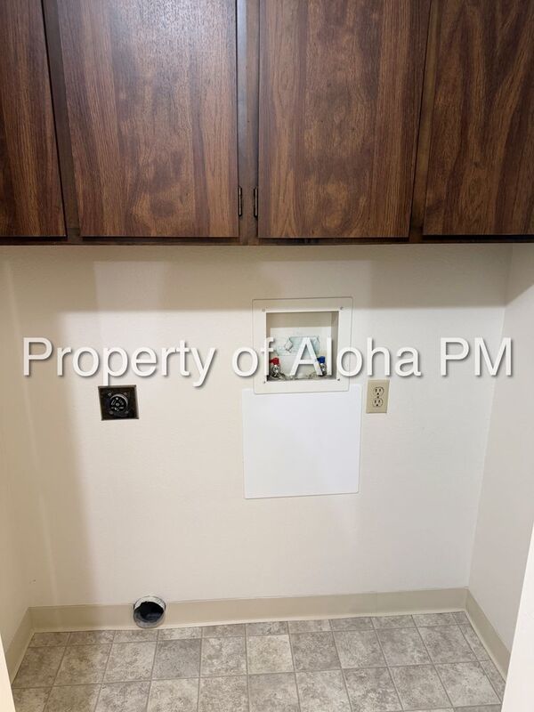 Charming 2 Bedroom 1 Bath off of Allumbagh in Boise! property image