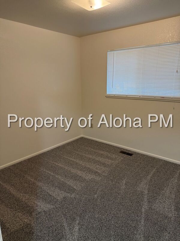 Charming 2 Bedroom 1 Bath off of Allumbagh in Boise! property image
