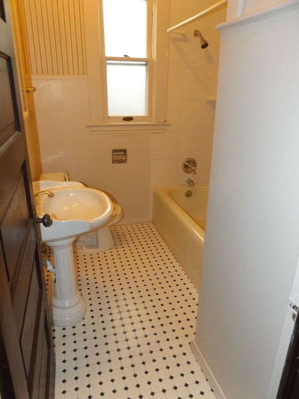 Large 2 Bed & 1 Bath in the North End! property image