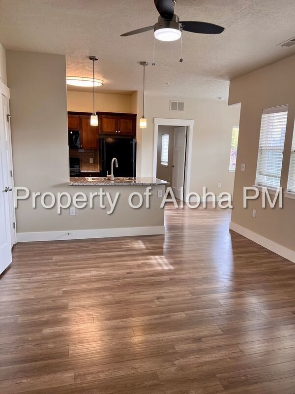 Beautiful 2 bedroom 2 bath apartment in the Havenwood located in Columbia Village!! property image