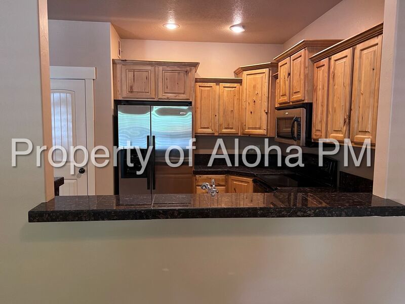 Spacious 3-Bedroom Condo on the Boise Bench property image