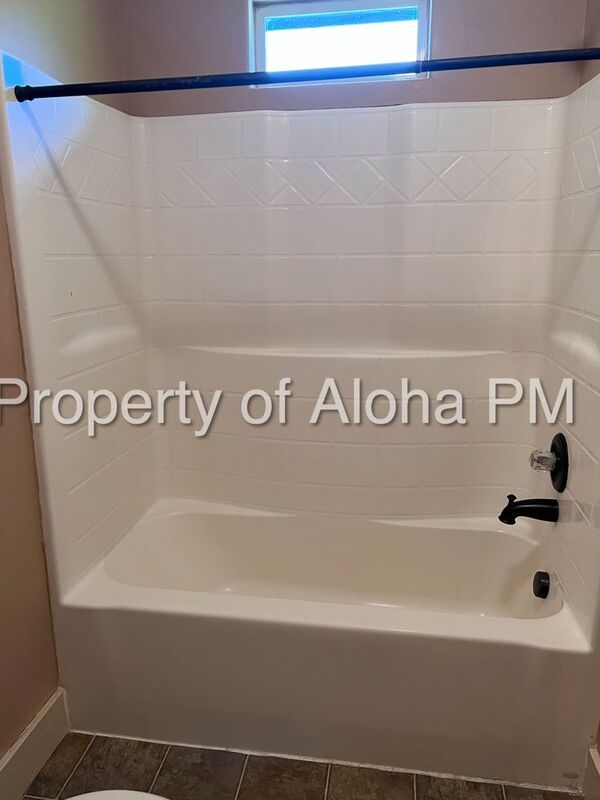 Spacious 3-Bedroom Condo on the Boise Bench property image