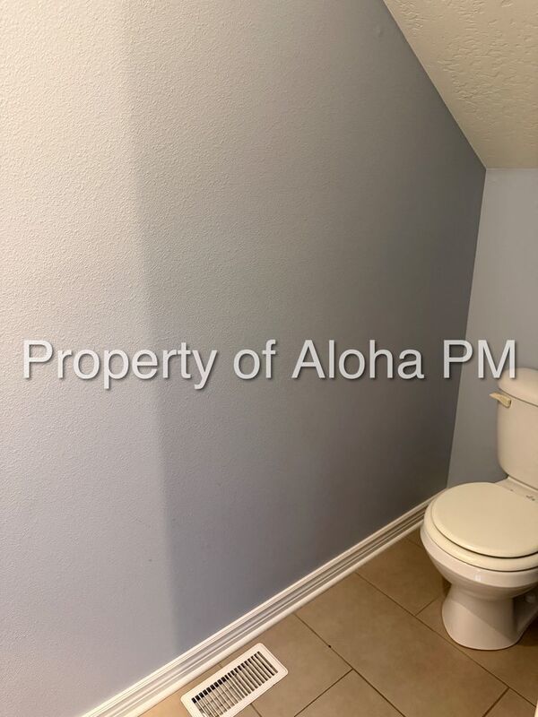 Spacious 3-Bedroom, 2.5-Bath Duplex in Boise property image