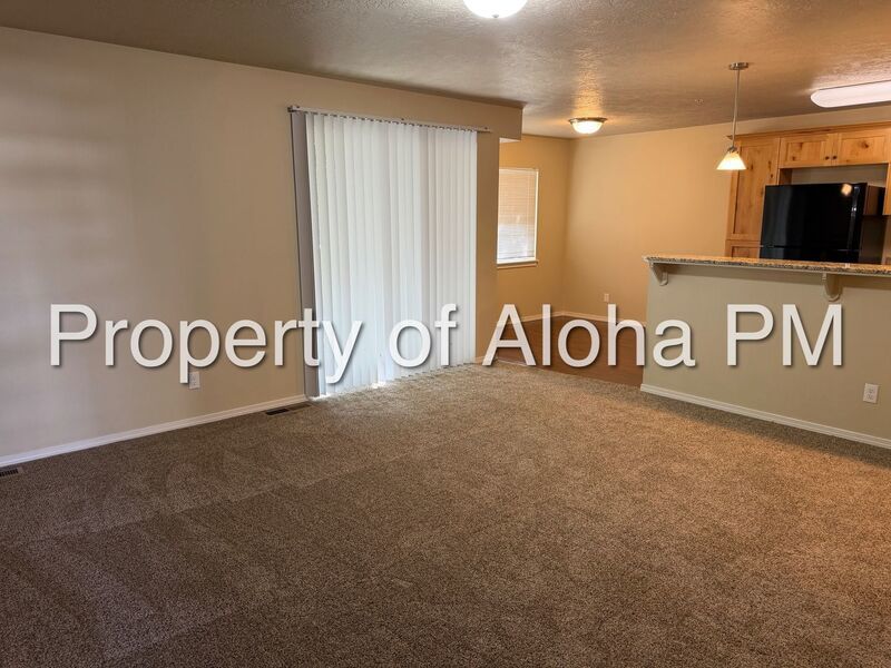 Conveniently located 2 bed 2 bath in Boise! property image