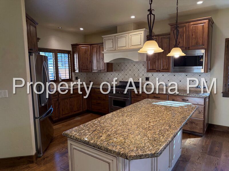 Beautifully Maintained 3-Bedroom Home in Meridian – Comfort, Style & Convenience! property image