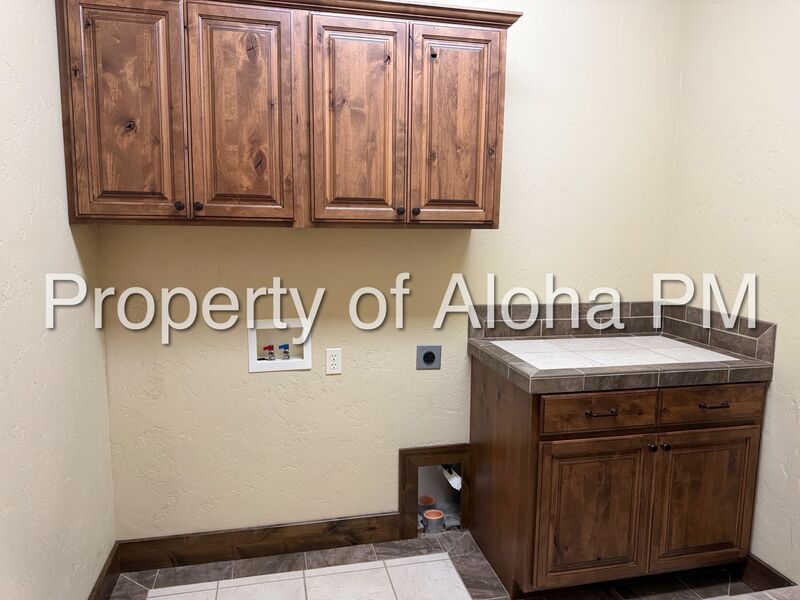Beautifully Maintained 3-Bedroom Home in Meridian – Comfort, Style & Convenience! property image