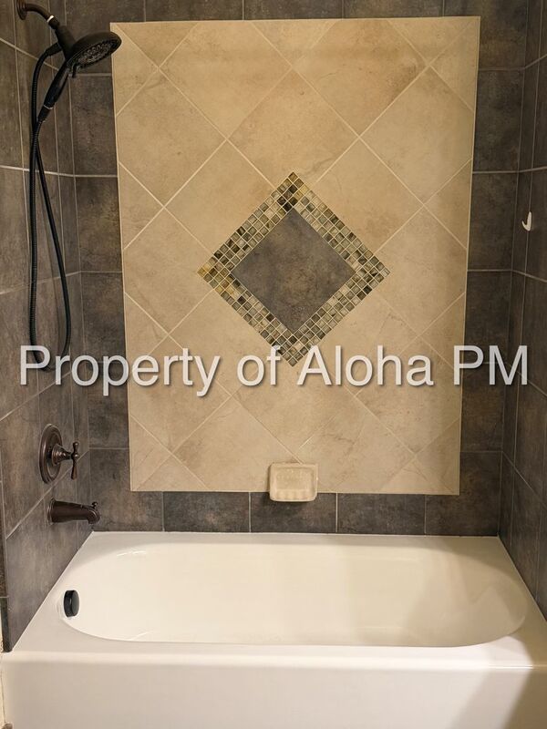 Beautifully Maintained 3-Bedroom Home in Meridian – Comfort, Style & Convenience! property image